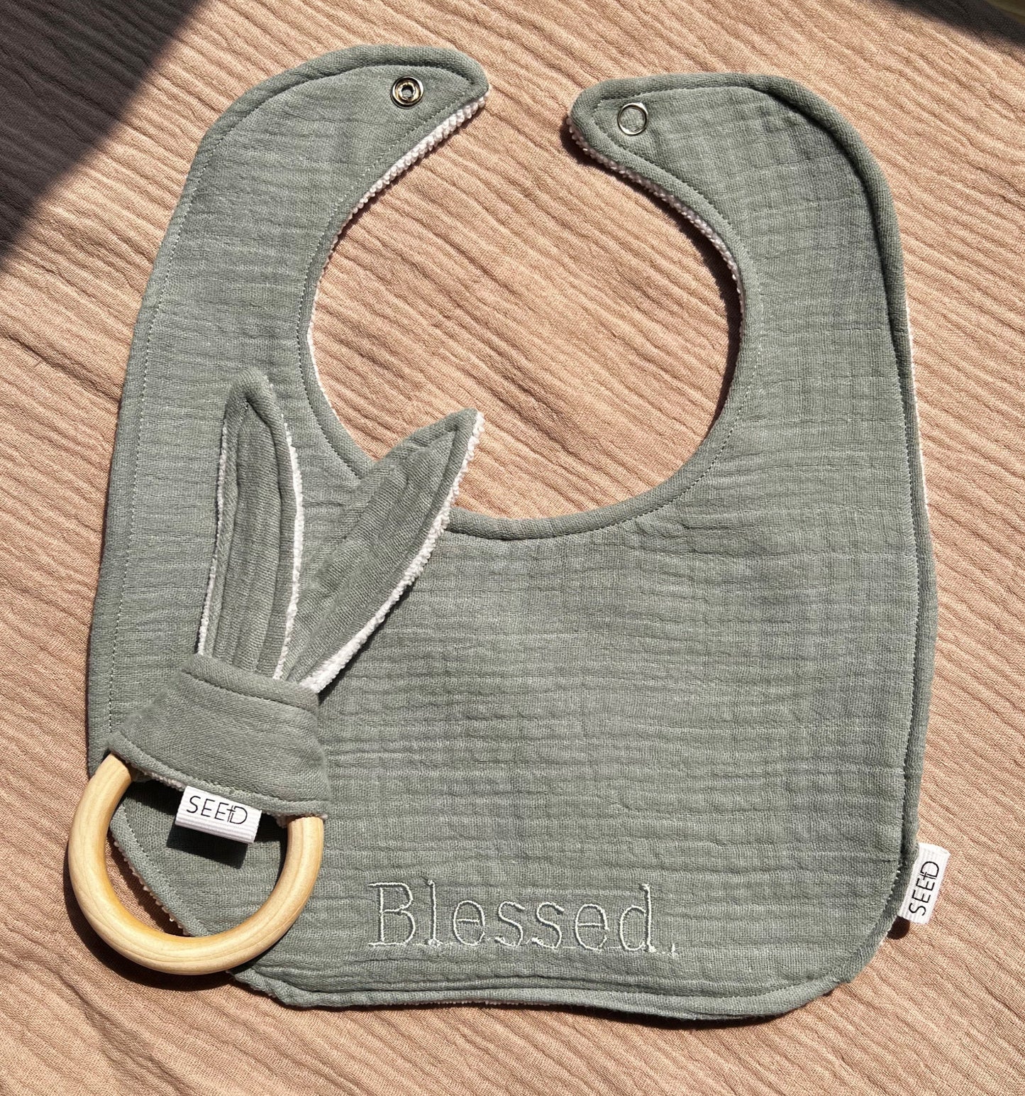 100% Cotton Muslin Bibs